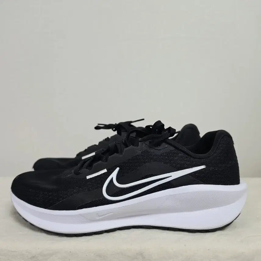 [BUNJANG] Nike Downshifter 13 Running Shoes - 265 / 265나이키 다운시프터13 런닝화-820