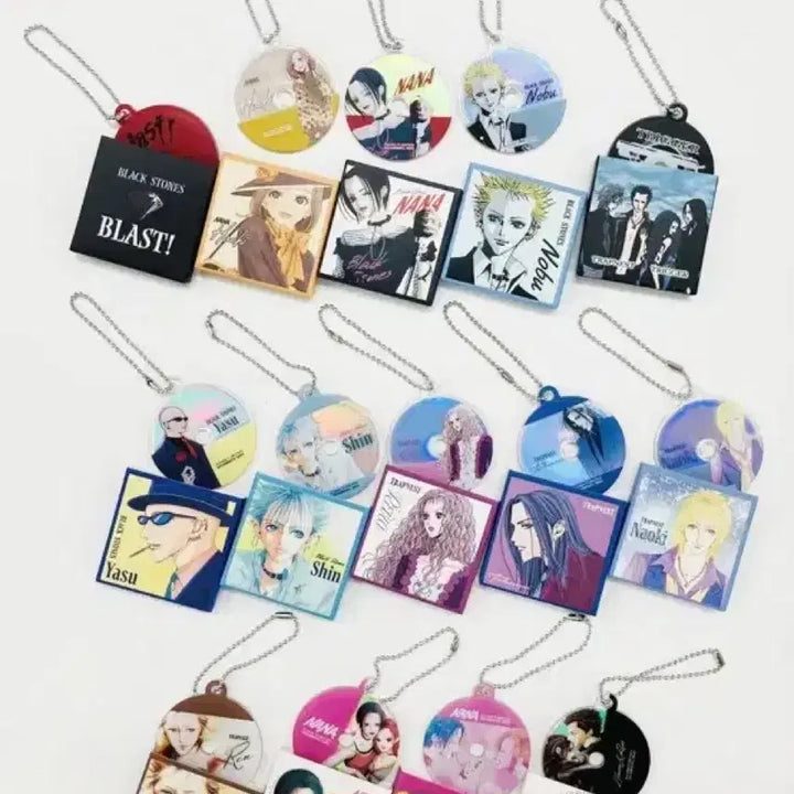[BUNJANG] NANA Nana Yazawa Ai CD Keyring Gacha Set / NANA 야자와아이 나나 CD 키링 가챠 세트