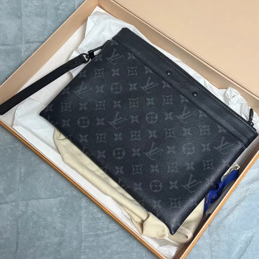 [BUNJANG] Louis Vuitton Pochette To Go Clutch / 루이비통 포쉐트 투고 클러치