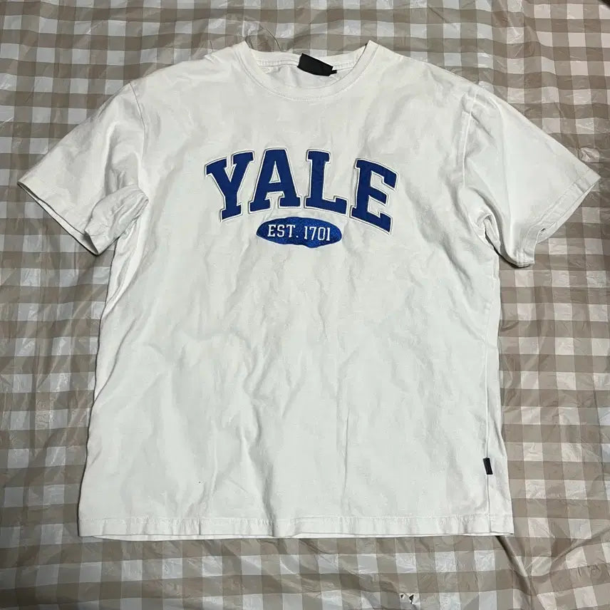 [BUNJANG] Yale Short Sleeve T-Shirt White M / 예일 반팔 화이트 M 반팔티 흰색 YALE