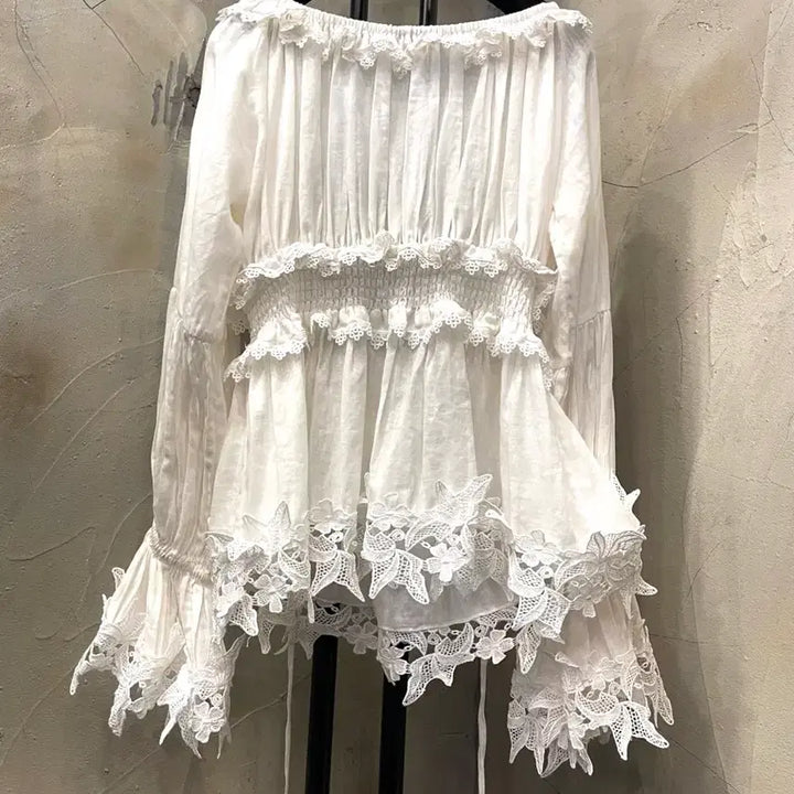 [SOLD OUT] 돌체앤가바나 린넨 100% 오프숄더 레이스 러플 블라우스 55~66