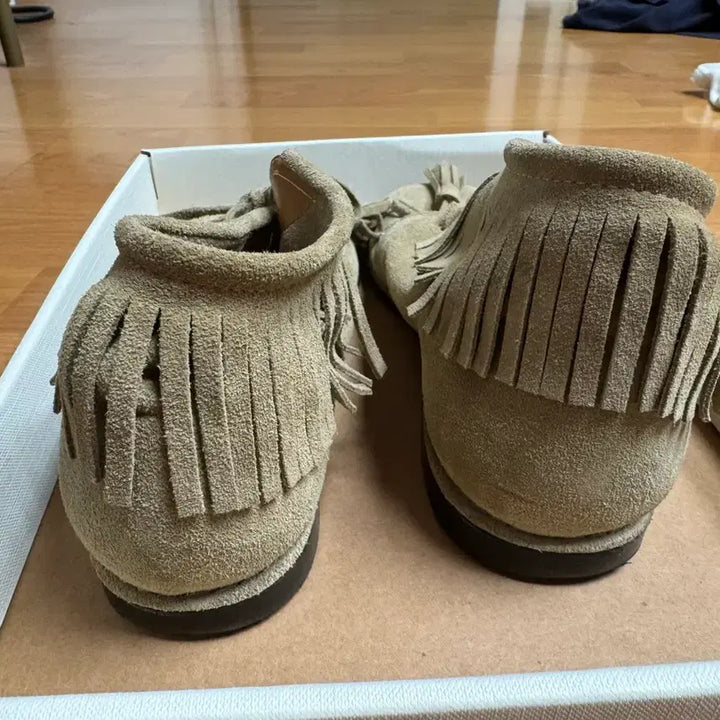[BUNJANG] Smoothmood June Fringe Mocassin Shoes / 스무스무드 모카신 June Fringe Mocassin Pebble