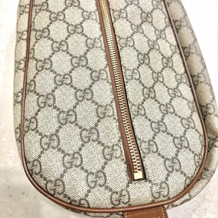 [BUNJANG] Gucci GG Supreme Clutch Bag / 구찌 GG 슈프림 클러치백