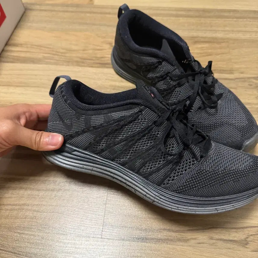 [BUNJANG] Supreme Nike Lunar 1 Sneakers / 슈프림/나이키 루나 1