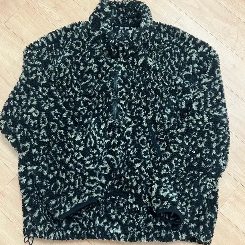 [SOLD OUT] 준준스페이스 하프집업 블랙 M