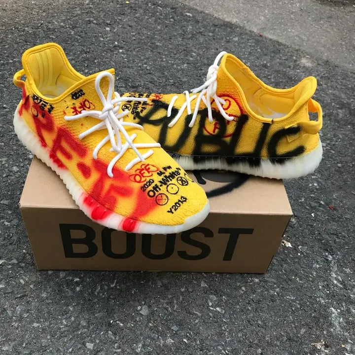 [BUNJANG] Adidas Yeezy X Off-White Custom Sneakers (290) / 아디다스 이지 X Off-White 커스텀 (Yeezy)
