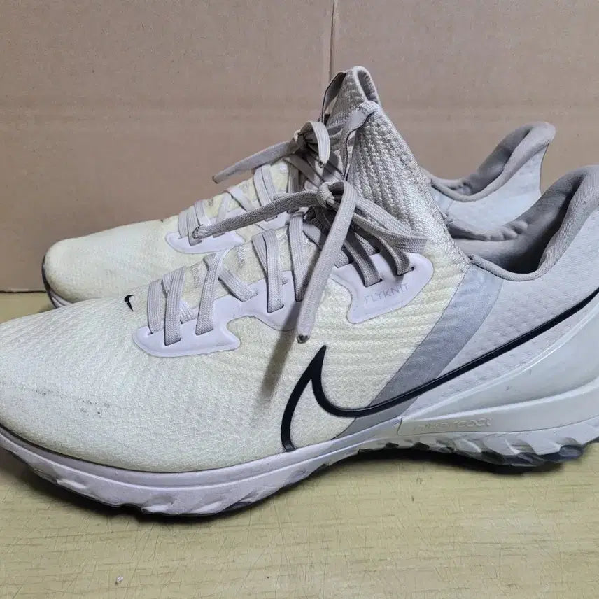[SOLD OUT] 나이키 에어 줌 인피니티 투어 남성 골프화(280mm)