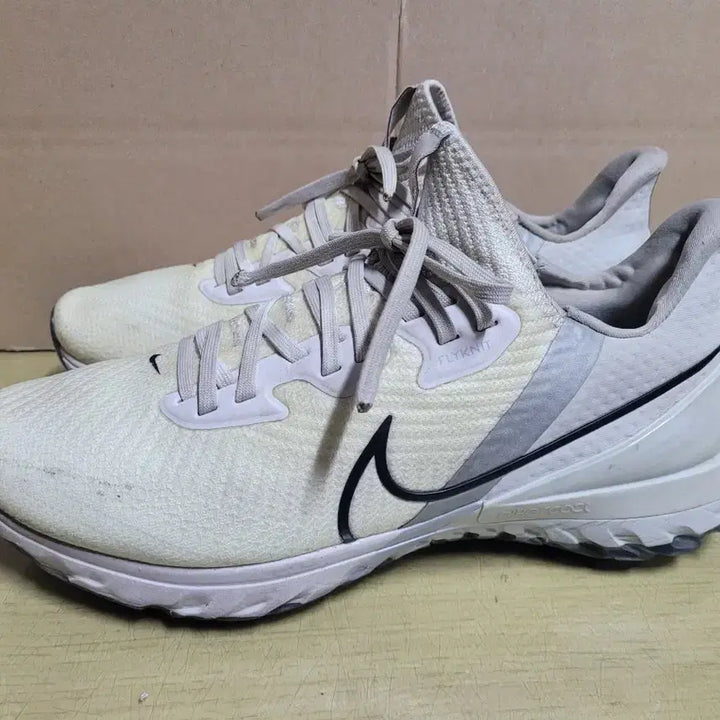[SOLD OUT] 나이키 에어 줌 인피니티 투어 남성 골프화(280mm)