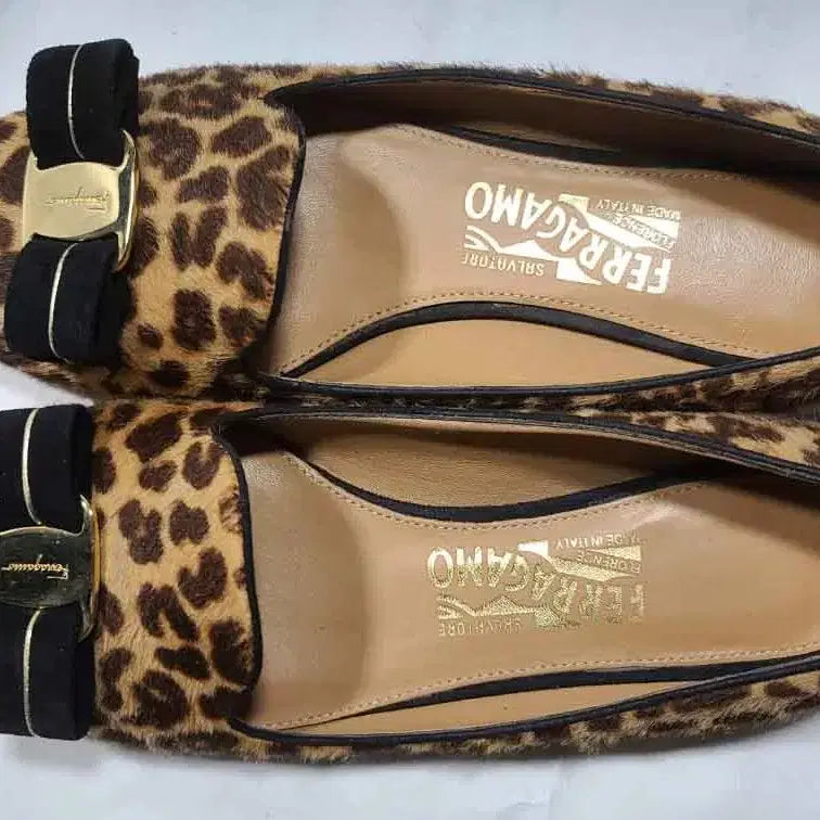 [BUNJANG] Ferragamo Leather Flats 7 (240-245) / 페라가모 가죽단화 7 M사이즈(240~245)