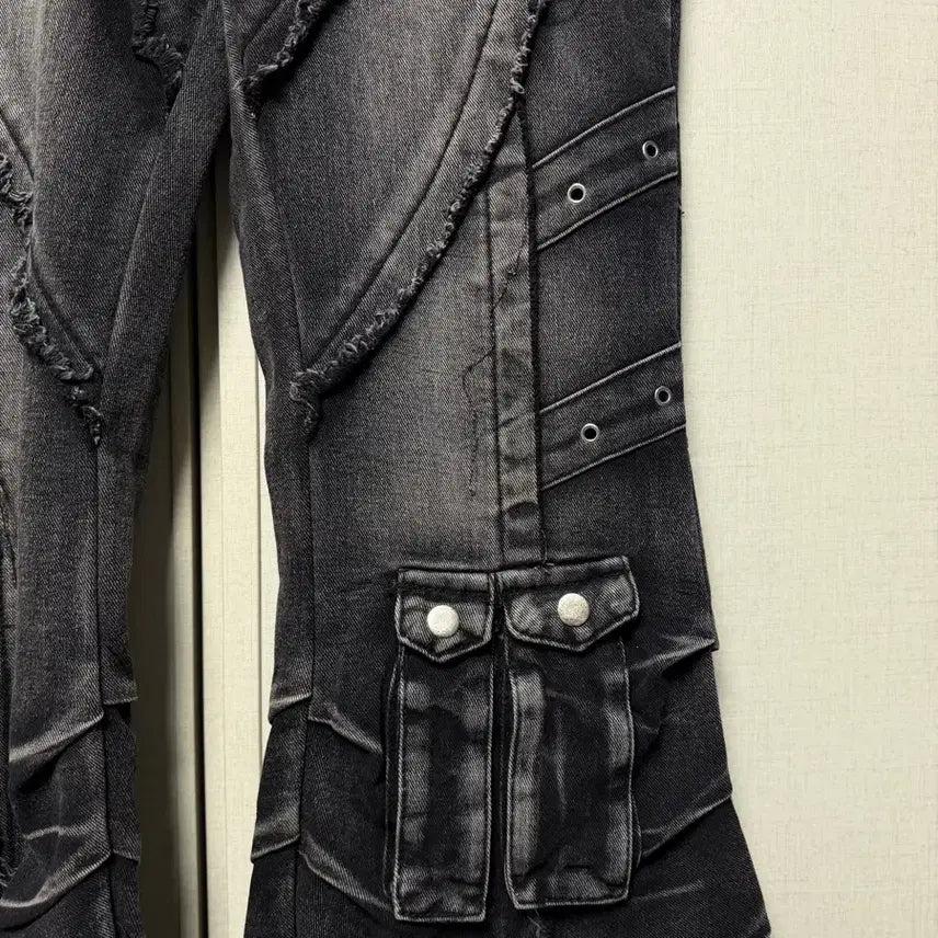 [BUNJANG] Black Denim Cargo Pants S / 블랙 데님 카고 팬츠 S 새상품