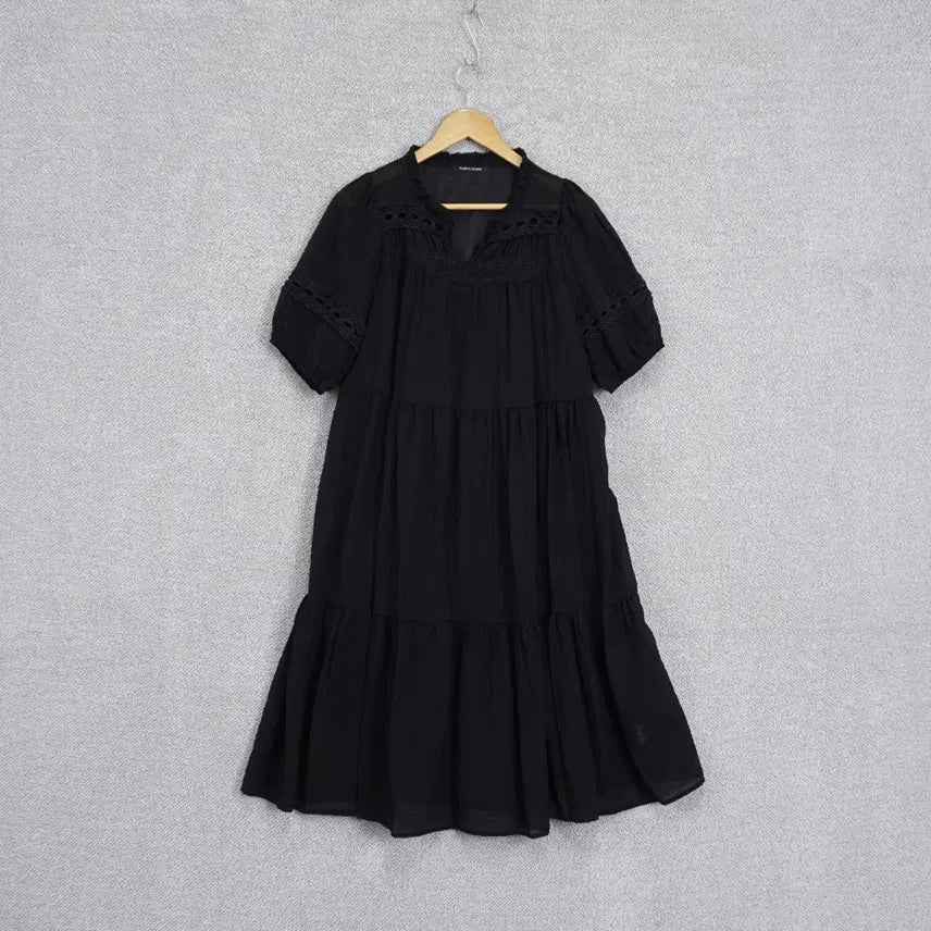 [BUNJANG] Plastic Island Ribbon Frill Neck Eyelet Embroidery Short Sleeve Dress Black / 플라스틱아일랜드 리본 프릴넥 펀칭 자수 반팔 원피스 free