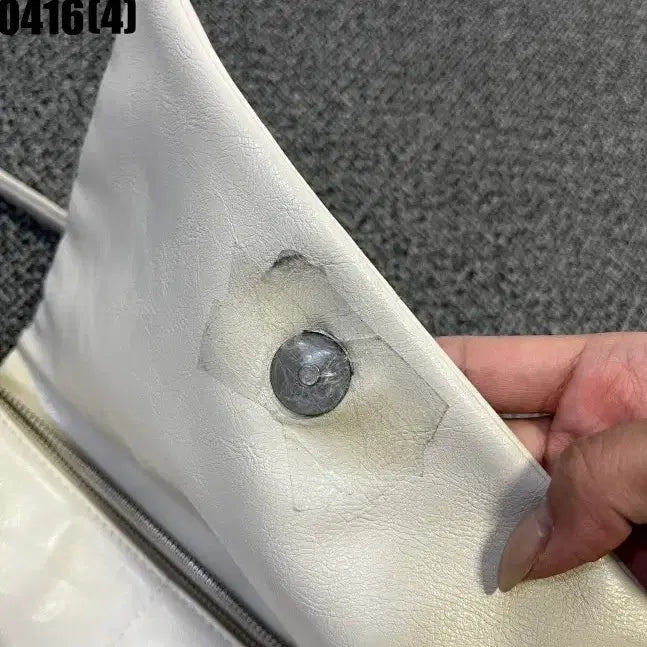 [BUNJANG] ZARA White Leather Chain Shoulder Bag / 자라 화이트 레더 체인 숄더백 0416(4)