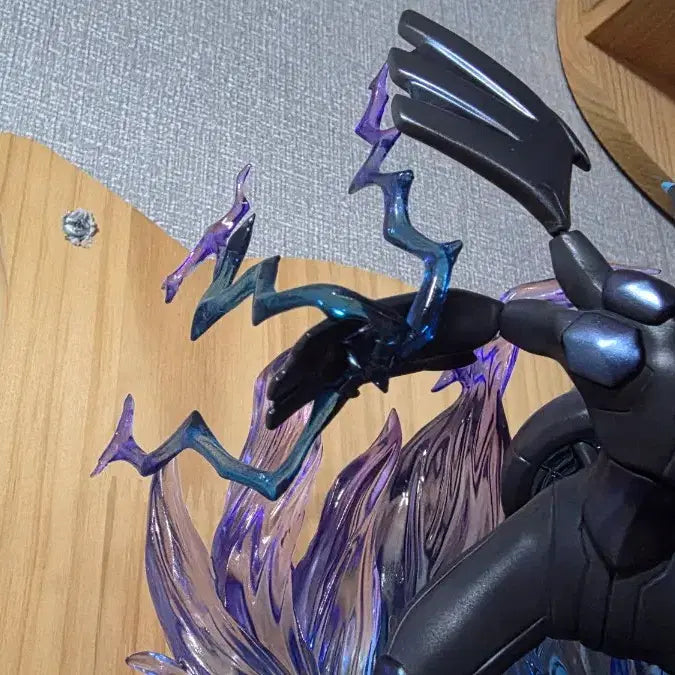 [BUNJANG] PM Zekrom Resin Figure / 포켓몬 레진 스케일 PM제크로무