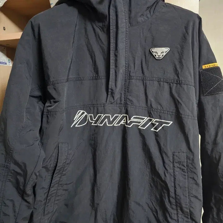 [SOLD OUT] [L] 다이나핏 아노락 바람막이