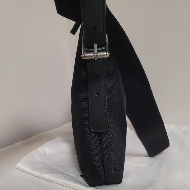 [SOLD OUT] 정품 구찌 가방 웹스트라이프 크로스백,숄더백