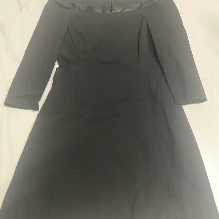 [BUNJANG] Paul &amp; Alice Square Neck Black Mini Dress / 폴앤앨리스 스퀘어넥 블랙 미니 원피스