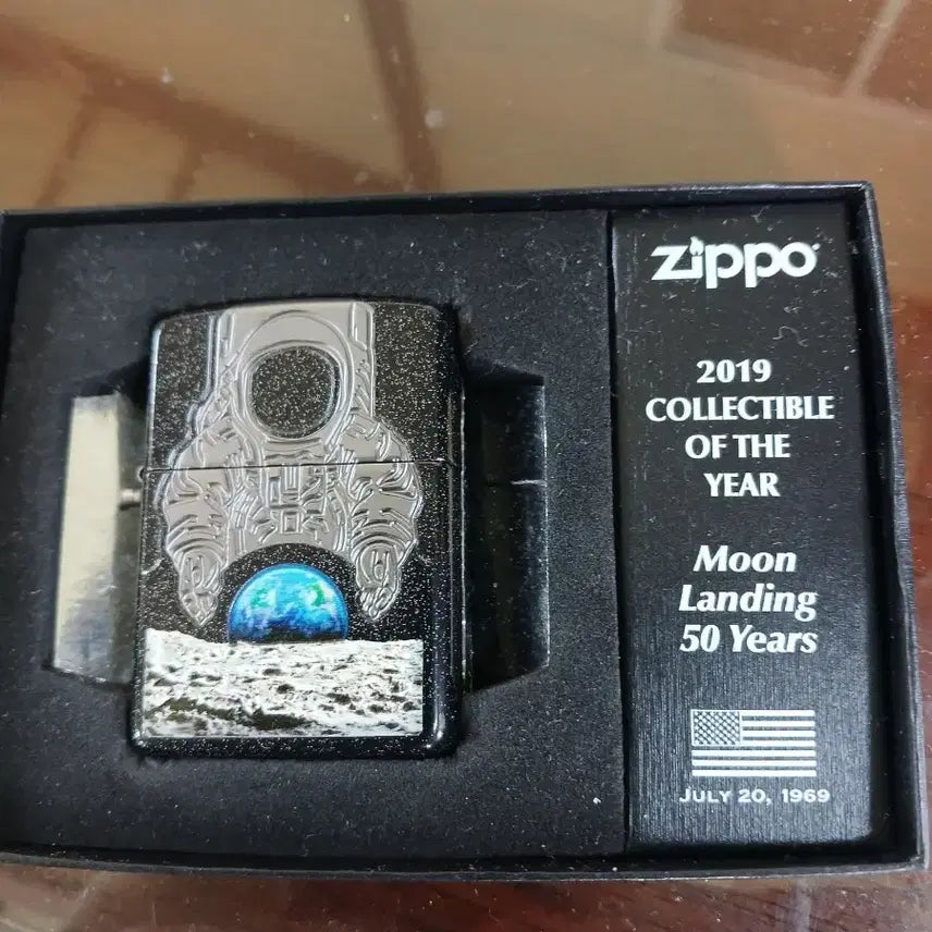 [BUNJANG] Zippo 2019 Moon Landing 50th Anniversary Commemorative Lighter / 지포 2019 올해의 수집품 달착륙 50주년 라이터