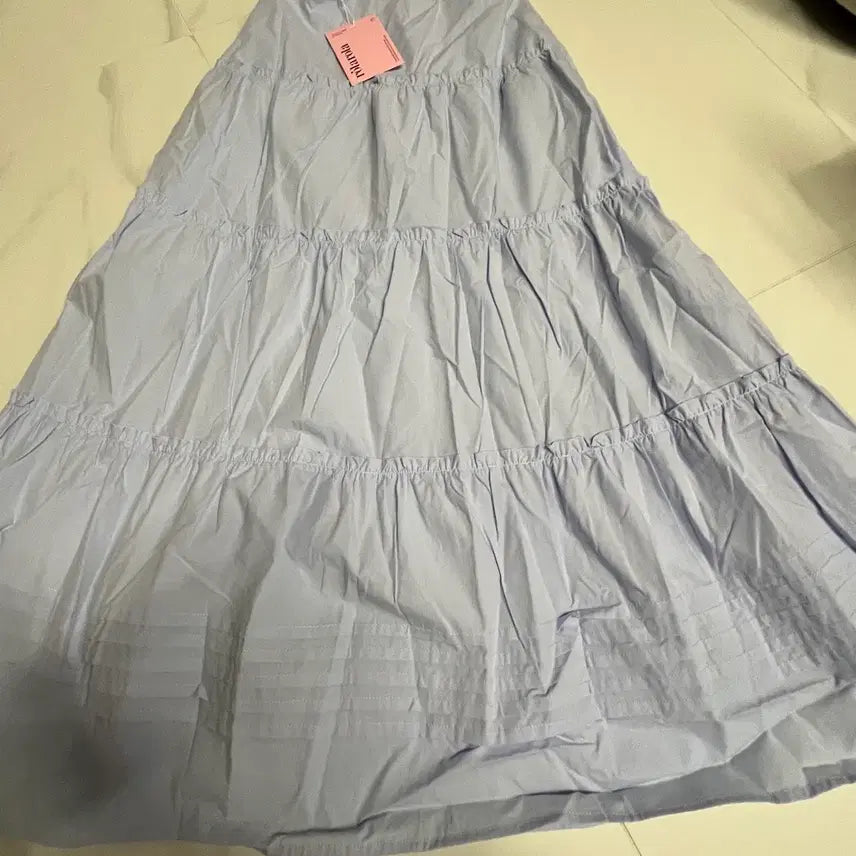 [BUNJANG] Rola Rola Jennie Frill Long Skirt / 로라로라 프릴 롱 스커트 (제니 착용)