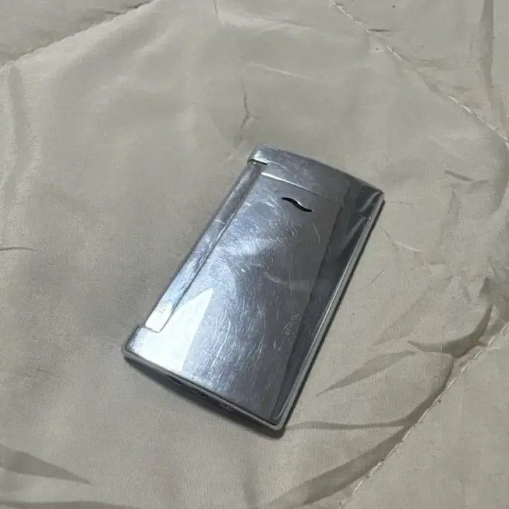 [BUNJANG] S.T. Dupont Lighter Silver Full Box - Song Joong Ki Edition / S.T.듀퐁 라이터 실버 풀박스-송중기 라이터