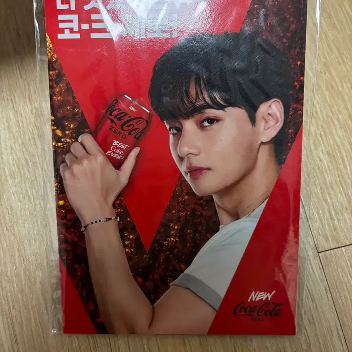 [BUNJANG] Coca-Cola Zero V Accordion Book Tin Case Sticker Bundle Set / 코카콜라 제로 뷔 아코디언북 틴케이스 스티커 일괄