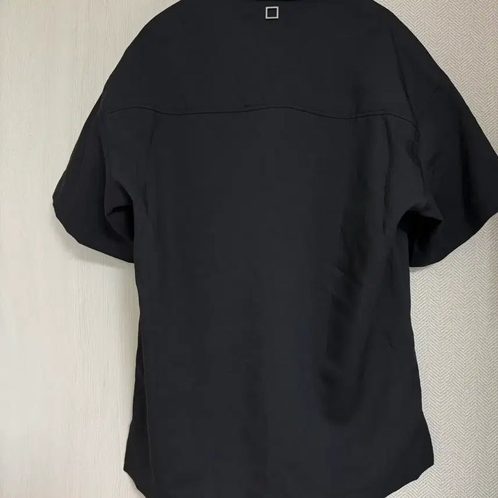 [SOLD OUT] (46) 23ss 우영미 자수 폴로 반팔 티셔츠