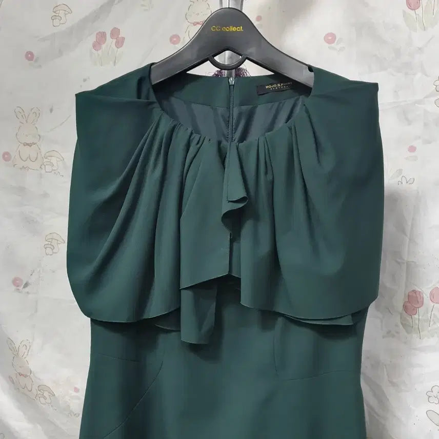 [BUNJANG] MojoSphin Green Midi Dress / 모조에스핀   원피스