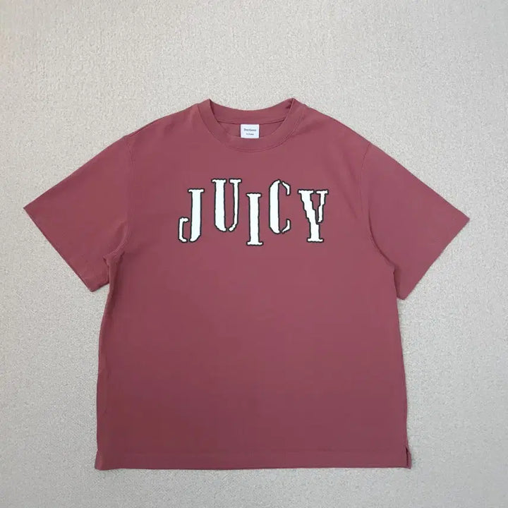 [BUNJANG] (F)Juicy Couture 여성 반팔 티셔츠 여름 캐주얼 오버핏 / (F)Juicy Couture 여성 반팔 티셔츠 여름 캐주얼 오버핏