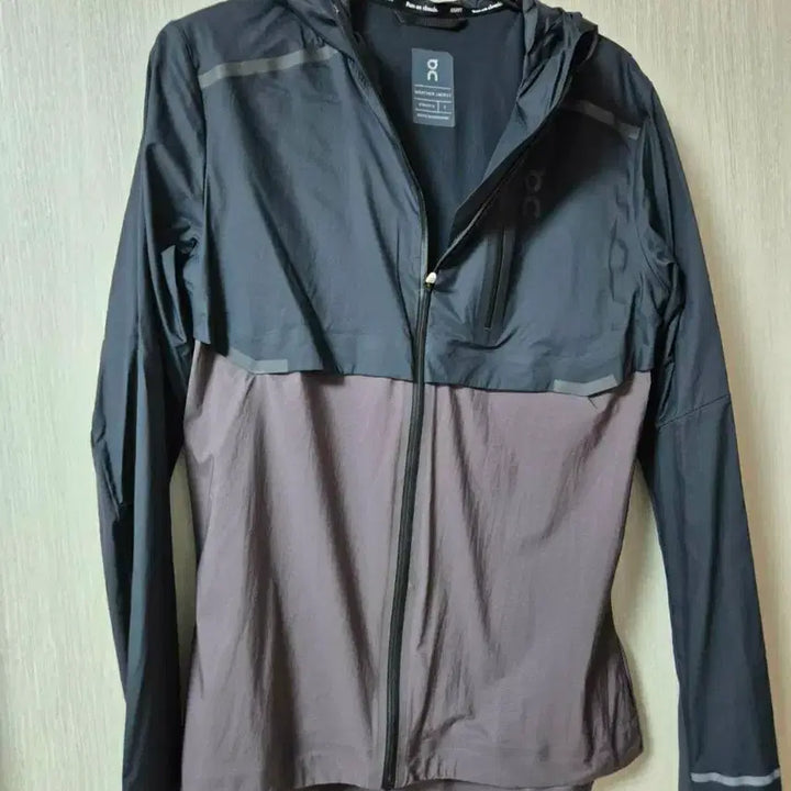 [SOLD OUT] 온러닝 웨더재킷 자켓 바람막이 져지 스몰