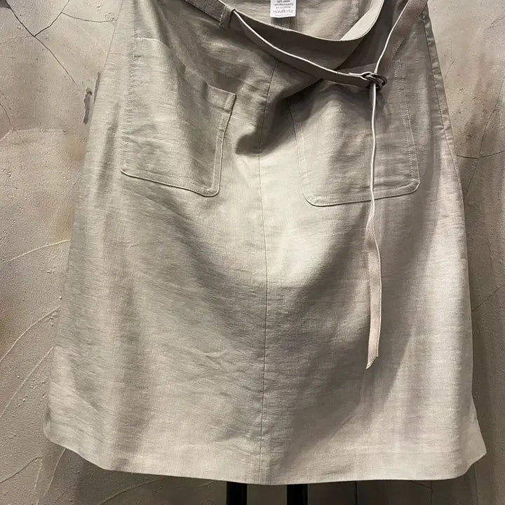 [BUNJANG] Dresvan Norton Leather Belted Linen Skirt / 드리스반 노튼 레더 벨티드 린넨 홈방 골반 스커트 66골반