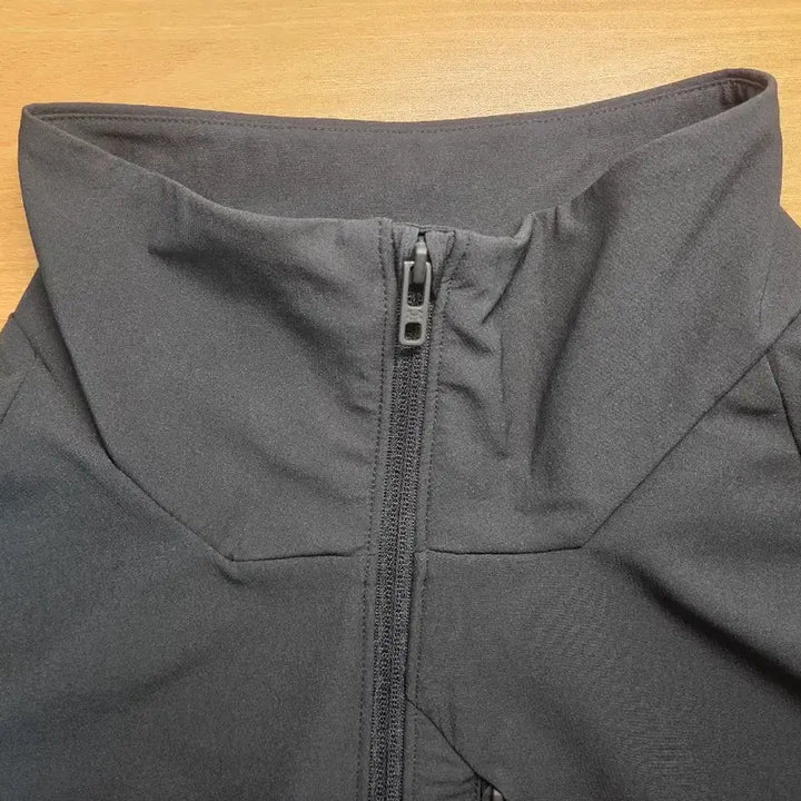 [SOLD OUT] 언더아머 자켓 / 2XL(110) / 미착용