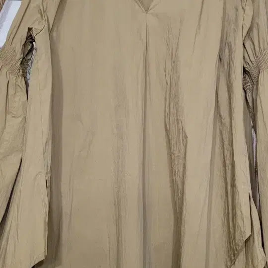 [BUNJANG] System Ribbed Blouse Beige / 시스템 바스락 블라우스 55~66이상