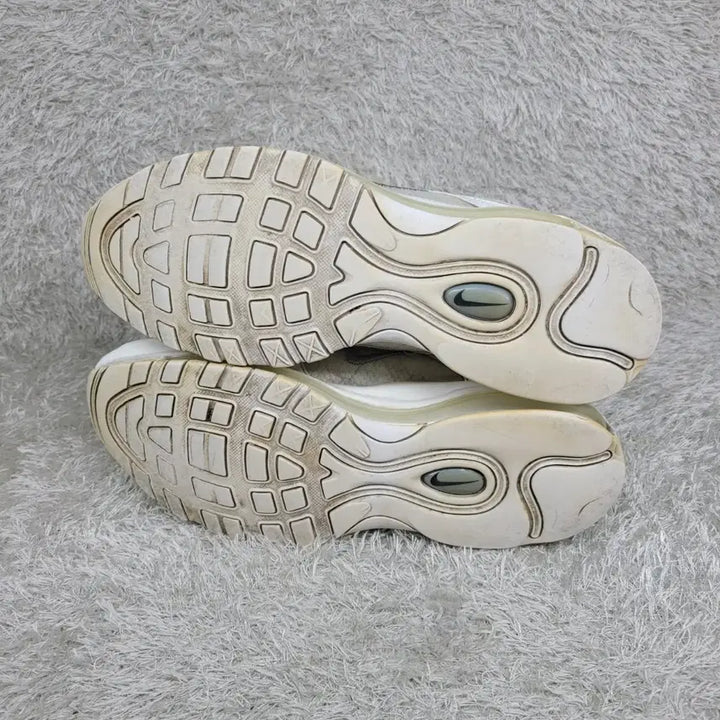 [BUNJANG] Nike Air Max 97 White Sneakers (Used) / 구제짱짱맨 275 나이키 에어맥스97 화이트 스니커즈