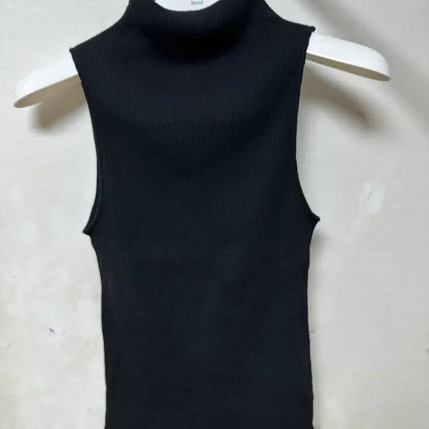 [BUNJANG] Repos Ribbed Tank Top / 리포스 골지나시