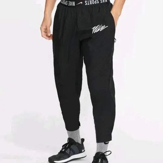 [BUNJANG] Nike Woven Pants Black Nylon Size L / 나이키 우븐 팬츠 L사이즈