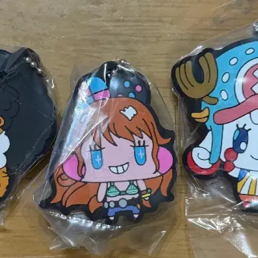 [BUNJANG] One Piece Tamagotchi Gacha Keychain Set (Brook, Nami, Chopper) / 원피스 다마고치 가챠 키링 브룩 나미 쵸파