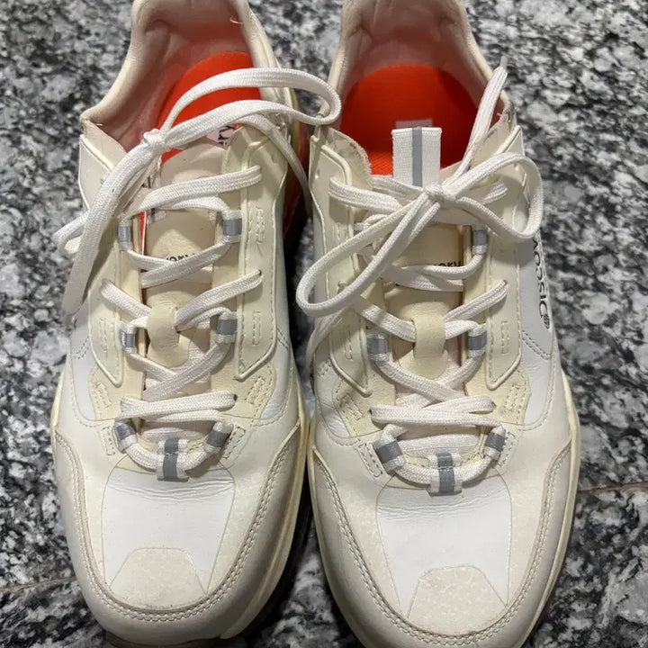 [BUNJANG] Discovery DX SH121 Sneakers 250cm / 정품 디스커버리 dx sh121 운동화 250cm