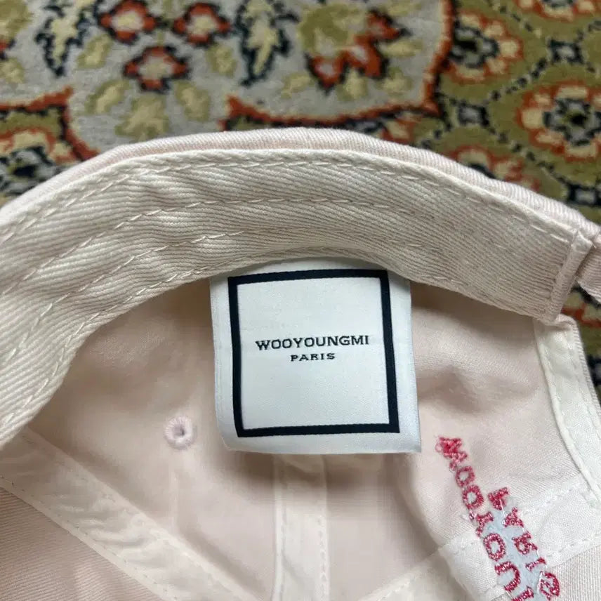 [SOLD OUT] [FREE] WOOYOUNGMI 우영미 아이보리 로고 볼캡