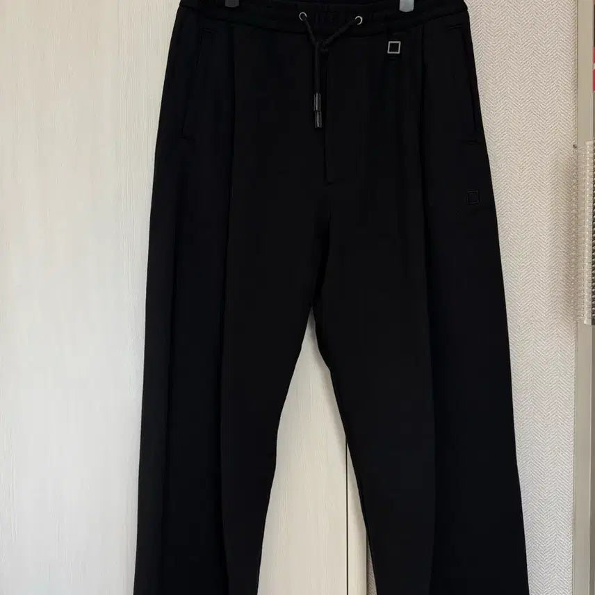 [SOLD OUT] (50) 26ss 우영미 원턱 코튼 스웨트 팬츠 블랙