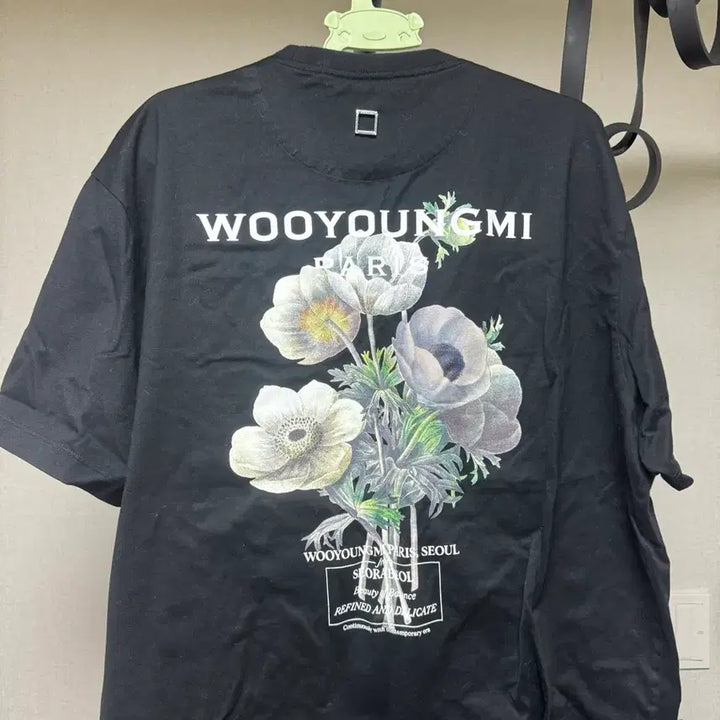 [BUNJANG] Wooyoungmi Flower Logo Short Sleeve T-Shirt / 우영미 반팔 50