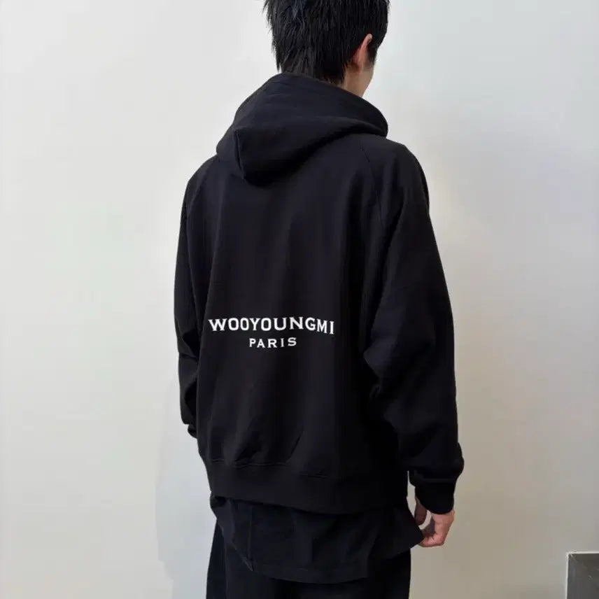 [SOLD OUT] (52) 26ss 우영미 뉴백로고 후드티 블랙