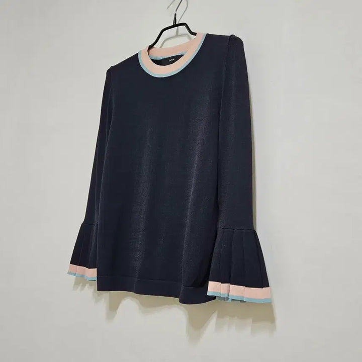 [BUNJANG] Satin Pleated Sleeve Knit Top / SATIN 주름소매 니트