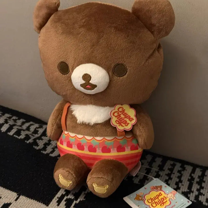 [BUNJANG] Rilakkuma Chairoikoguma Chupa Chups Collaboration Plush Toy / (일본정품/새상품) 리락쿠마 츄파춥스 콜라보 차이로이코구마