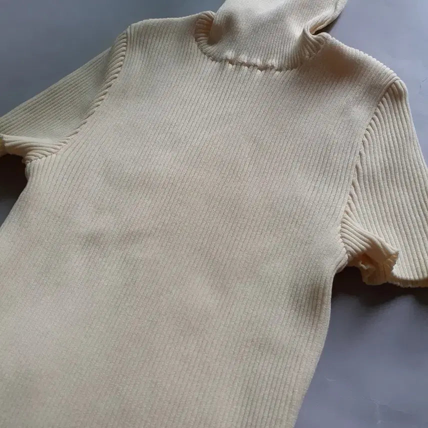 [BUNJANG] System Butter Yellow Ribbed Short-Sleeve Top / 한섬 시스템 골지 반팔 티 버터옐로