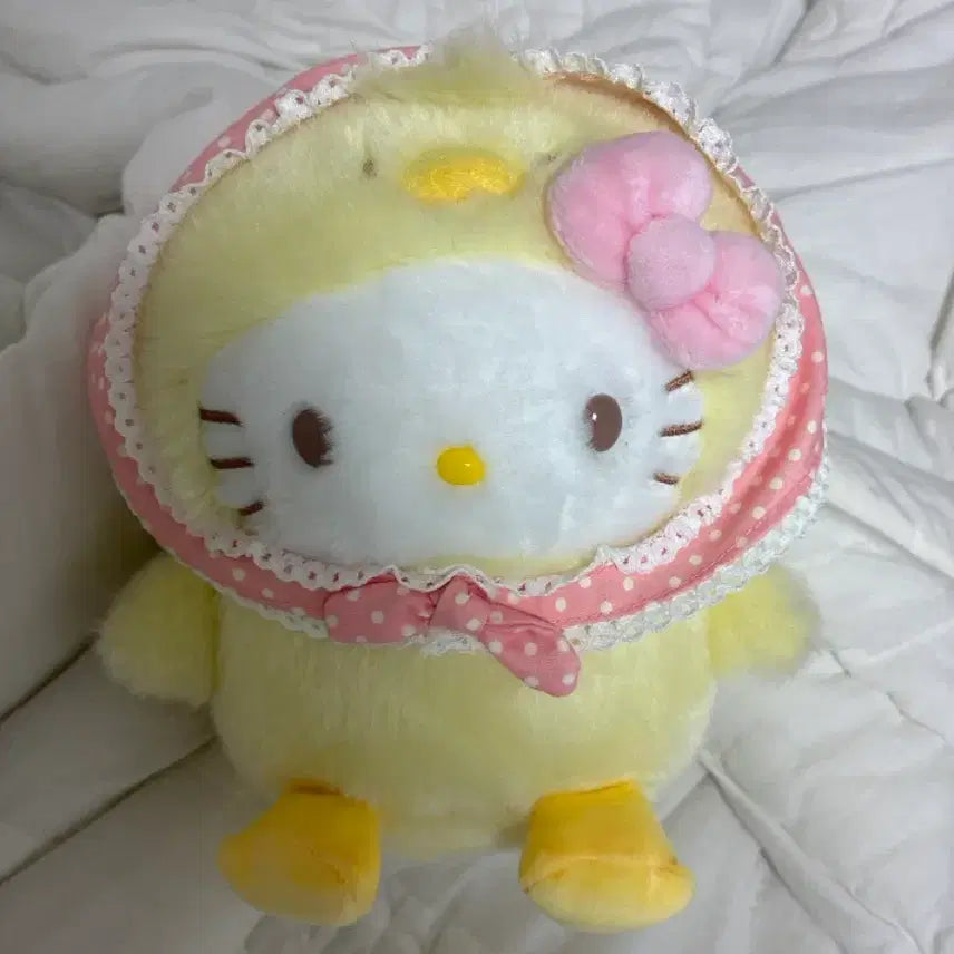 [BUNJANG] Sanrio Easter Chick Kitty Plush / 부활절키티 이스터키티 병아리키티