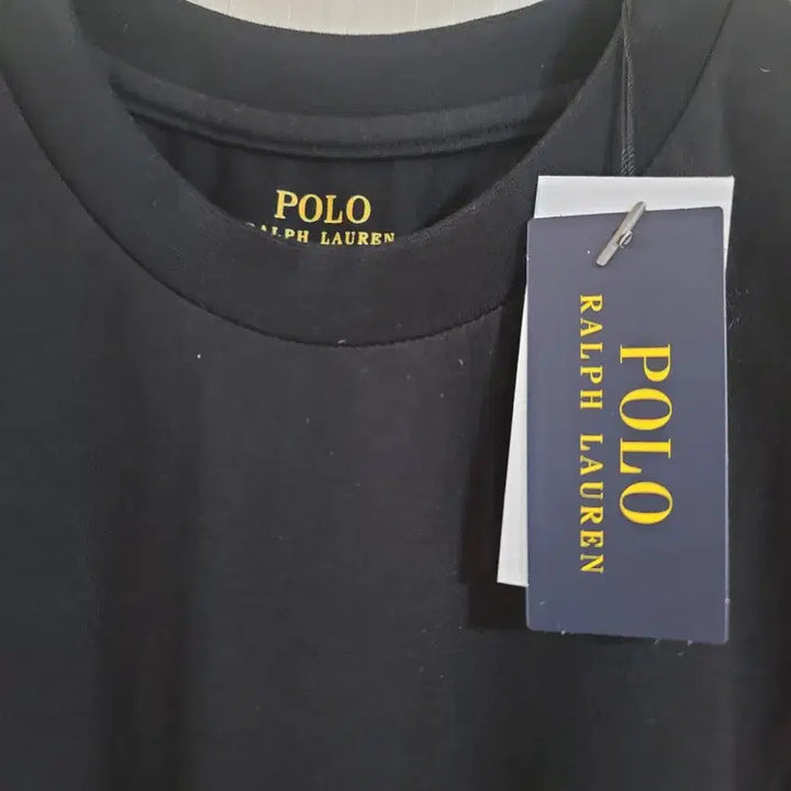 [SOLD OUT] 폴로반팔티 L 블랙