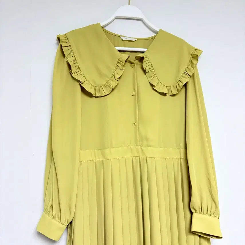 [SOLD OUT] 시크헤라 프릴 세일러 카라 플리츠 롱 원피스