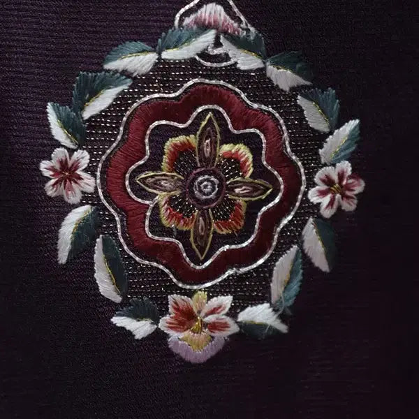 [BUNJANG] Traditional Korean Hanbok for Women / 여성 한복 명절 결혼식 고전  손자수 전통 88xl 키165 혼주한복