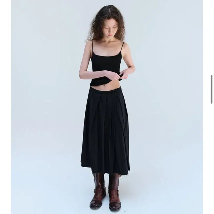 [BUNJANG] Repos Black Pleated Midi Skirt / 리포스 블랙 플리츠 스커트