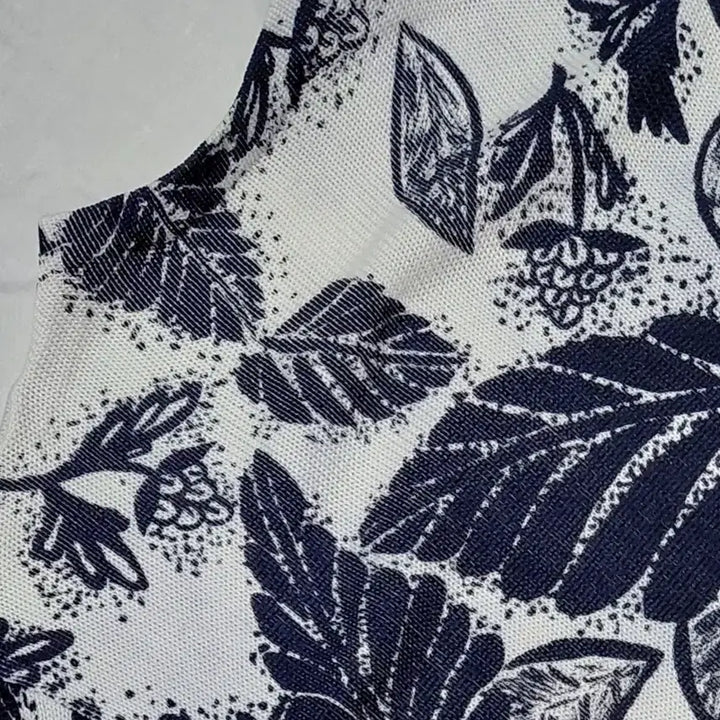 [BUNJANG] LAUTREAMONT Botanical Cotton Knit Top / 로트레아몽(LAUTREAMONT) 하이넥 보태니컬 코튼 니트 (9호)