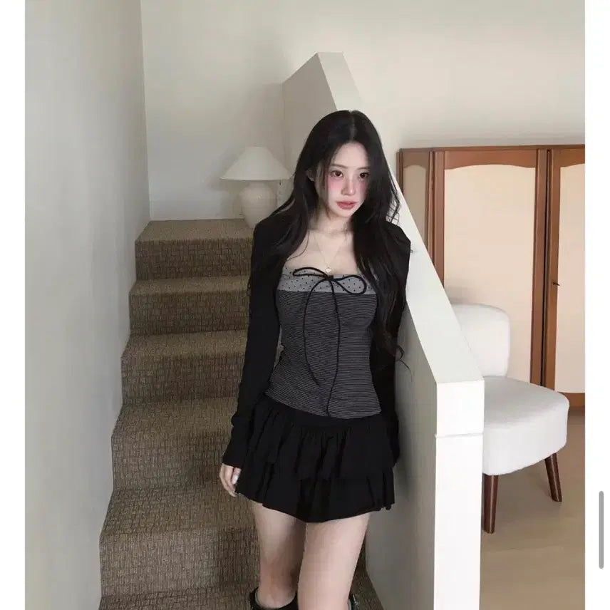 [BUNJANG] Cloudiemotion Zigzag Cotti Dot Deep Square Glam Top / 클라우드이모션 지그재그 코티 도트 딥 스퀘어 글램 탑 top